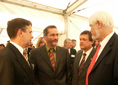 Bild 1, Brandenburgs Politiker und Östereichs Investor