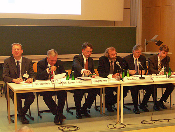 Die Teilnehmer der Podiumsdiskussion beim Energietag 2006